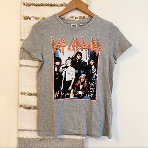DEF LEPPARD Junk Food Retro Vintage Band Tee Small